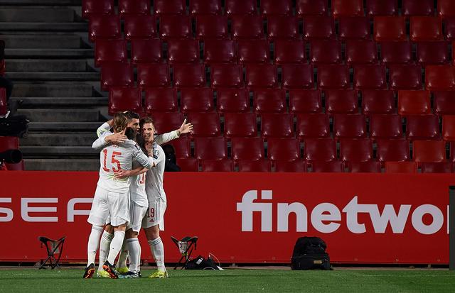 西班牙战平希腊,领先优势减小的简单介绍 西班牙战平希腊,领先优势减小的简单介绍