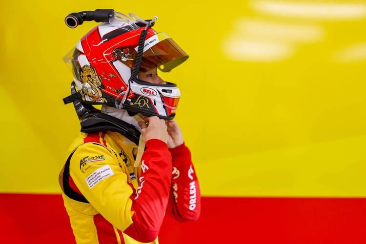 赛车球员突破自我,表现堪称完美 赛车球员突破自我,表现堪称完美