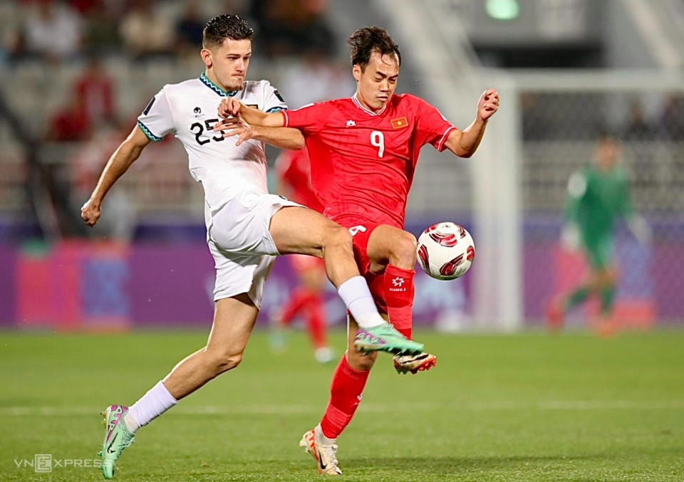 印尼队逆转韩国队,黄鸭组合状态火热 印尼队逆转韩国队,黄鸭组合状态火热