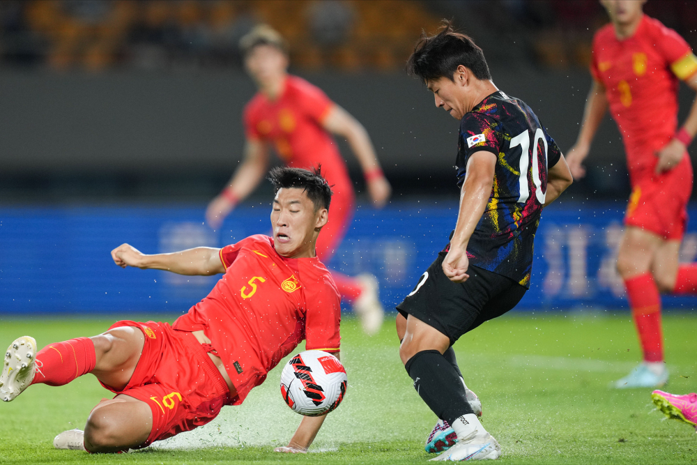 韩国队力克中国队,黄鸭组合带队取胜 韩国队力克中国队,黄鸭组合带队取胜