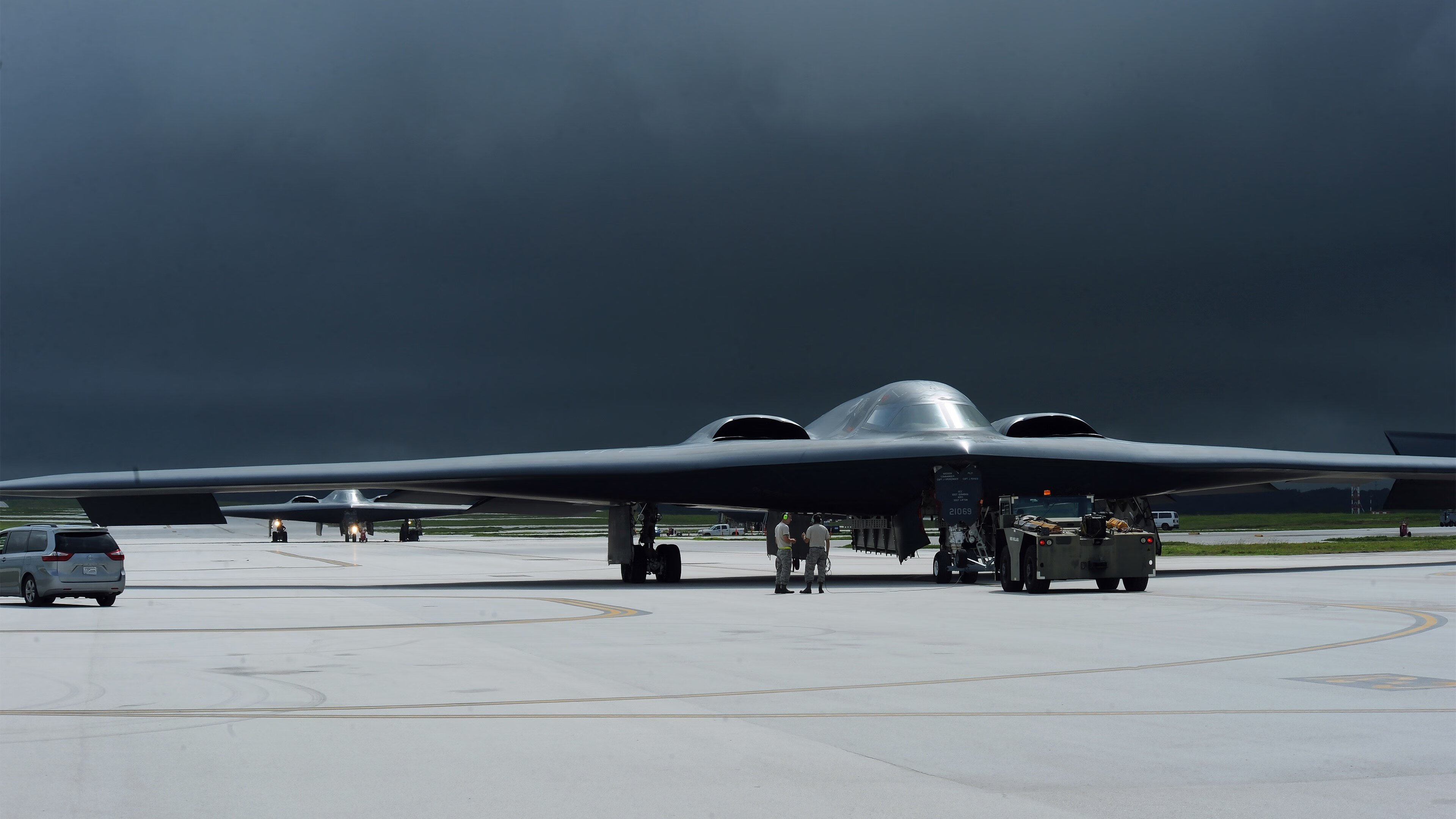 雷火电竞网站-当辽宁蓝遇见孟菲斯灰，利拉德的跨界绝杀与一座城市的篮球心跳